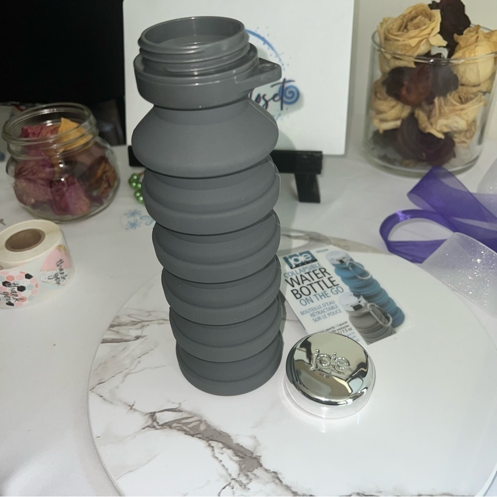 Joie Collapsible Water Bottle - Gray - Picture 6 of 7